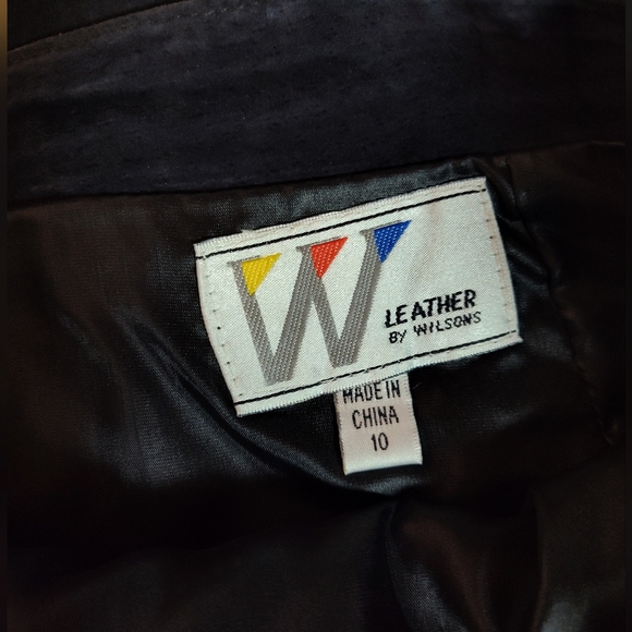 Gone - Picture 4 of 7